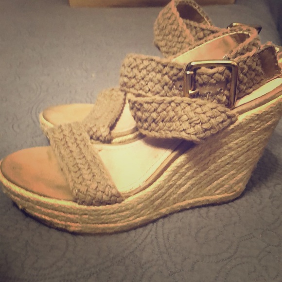 Steve Madden Wedges - Picture 1 of 1